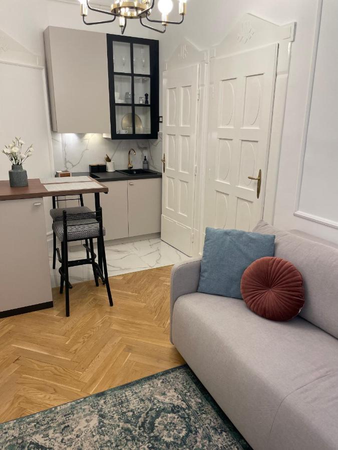 Apartman Vasia Subotica Exteriör bild